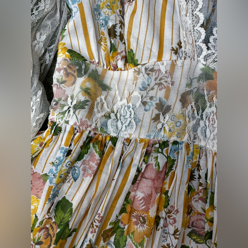 Spell And The Gypsy x Lisa Danielle garden rose mini dress M - Picture 9 of 11